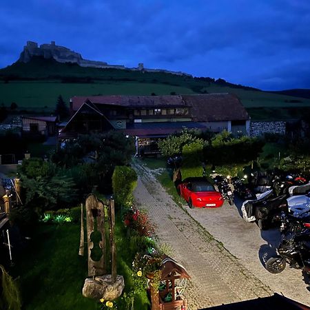 A+S Penzion Podzamok Spišské Podhradie Exteriör bild