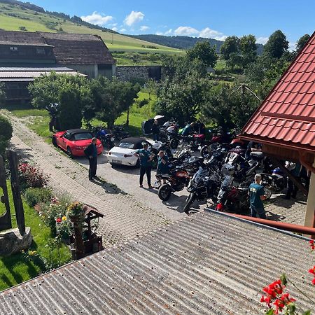 A+S Penzion Podzamok Spišské Podhradie Exteriör bild
