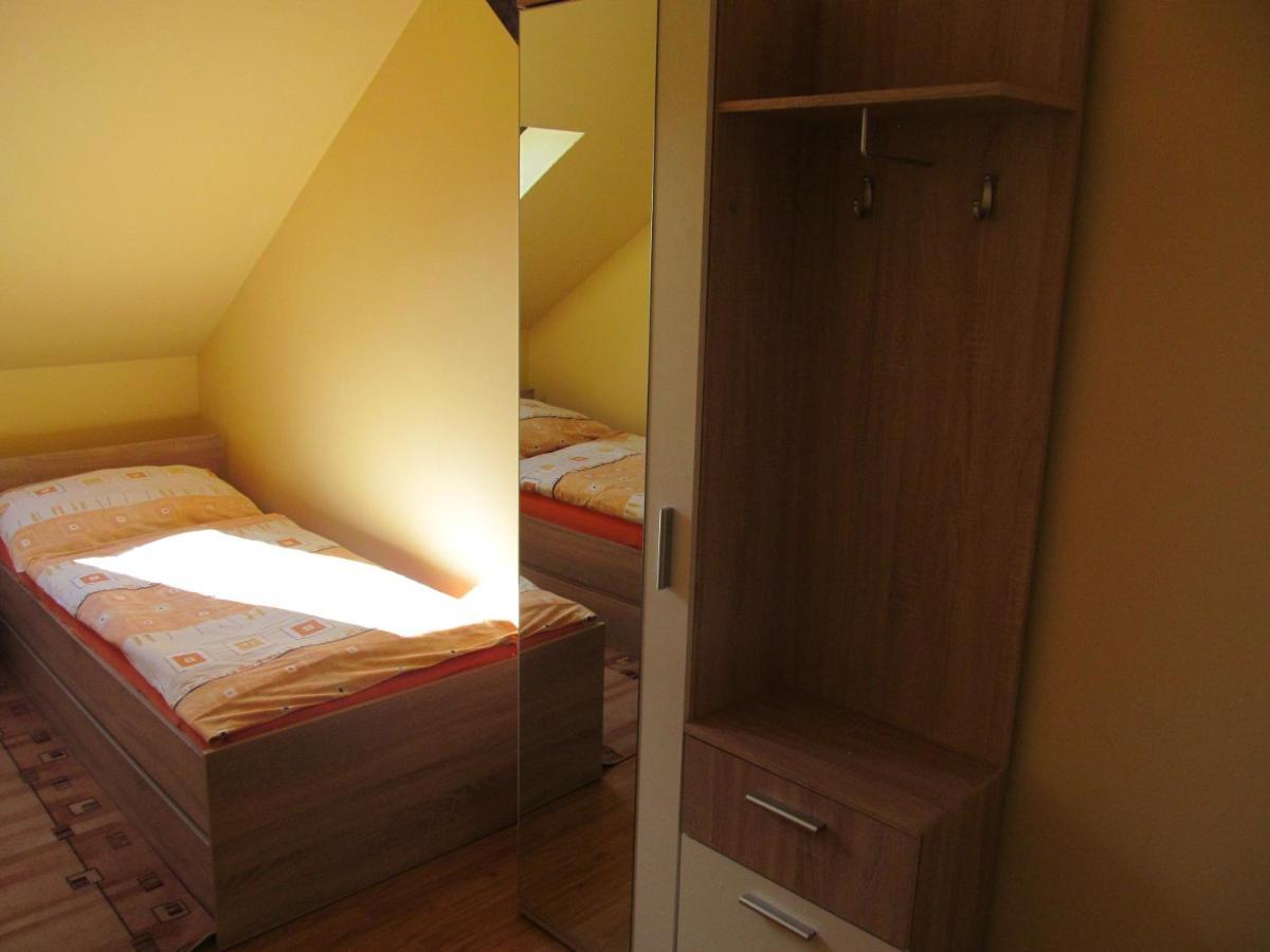 A+S Penzion Podzamok Spišské Podhradie Exteriör bild