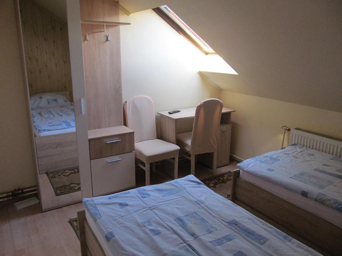 A+S Penzion Podzamok Spišské Podhradie Exteriör bild